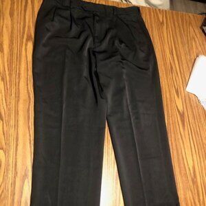 Stafford Super Men's Black Dress Pants